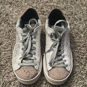 P448 Women's Sneakers in White and Tan